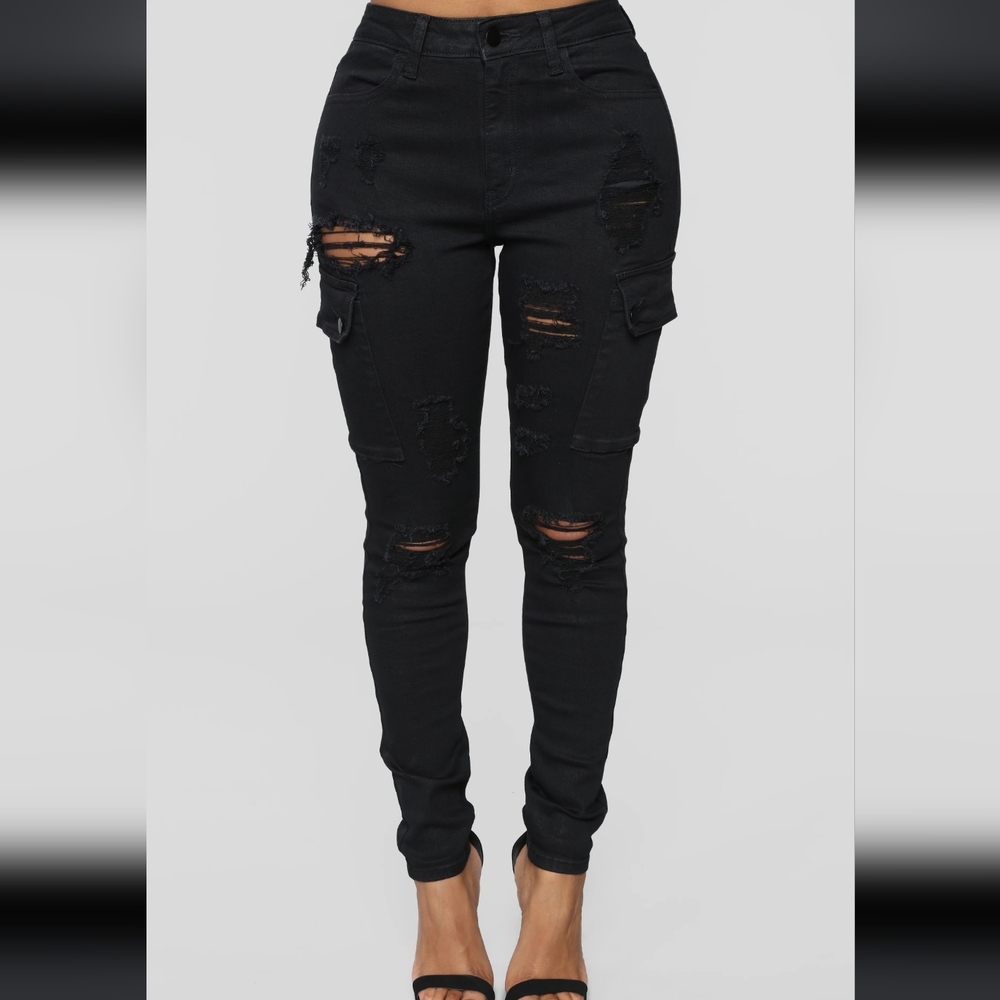 NWT Fashion Nova Black Distressed Cargo Jeans | High Waist Skinny | Edgy Street